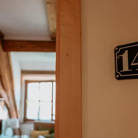 Bayerischer Hof שפאלט