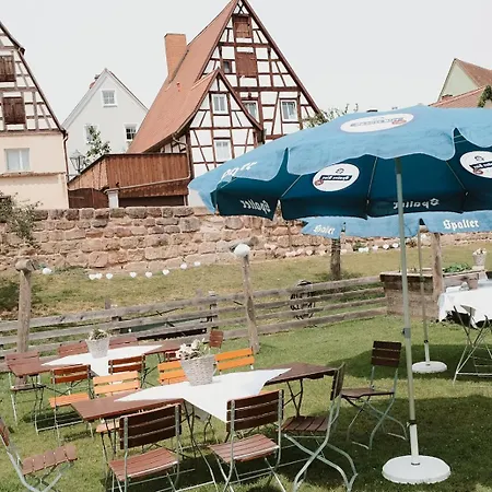 Bayerischer Hof 3*